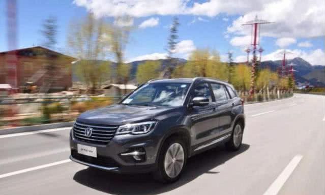 为何有的人一辆车开十年都不换？真正原因说出后，网友：佩服