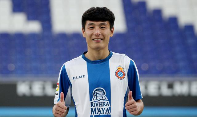 从上港到国足再到西班牙人!武磊踢满5355分钟