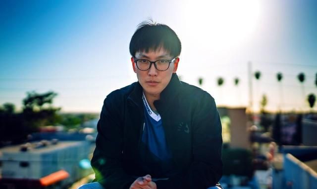 LOL最老的职业选手是谁?不是厂长,也不是大师