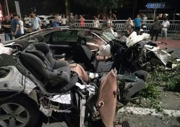 河南女司机醉驾致惨烈车祸:副驾当场死亡,轿车