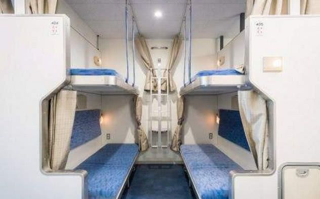 原来日本的火车卧铺长这样,中国网友哭诉:没有对比就没有伤害!