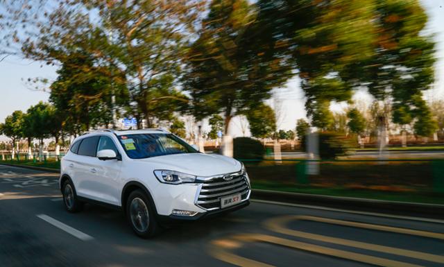 首创爆胎不失控 瑞风S7超级版提供高安全用车解决方案