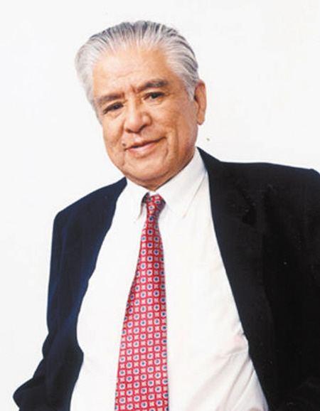 《甲午风云》李默然葬礼，“儿子”李金斗惋惜“容嬷嬷”哭成泪人