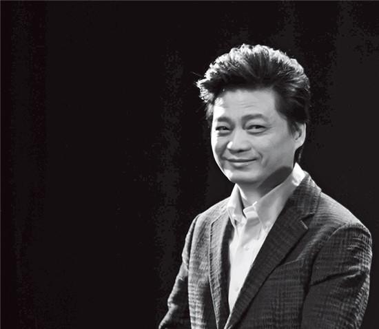 冯小刚:我纳税数亿救济了很多贫困人口,铲屎官