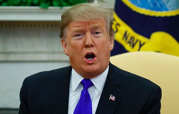 特朗普正式宣布进入国家紧急状态,终于可以拿