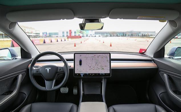 国产车终于颤抖!23万特斯拉官宣杀入国内,将在