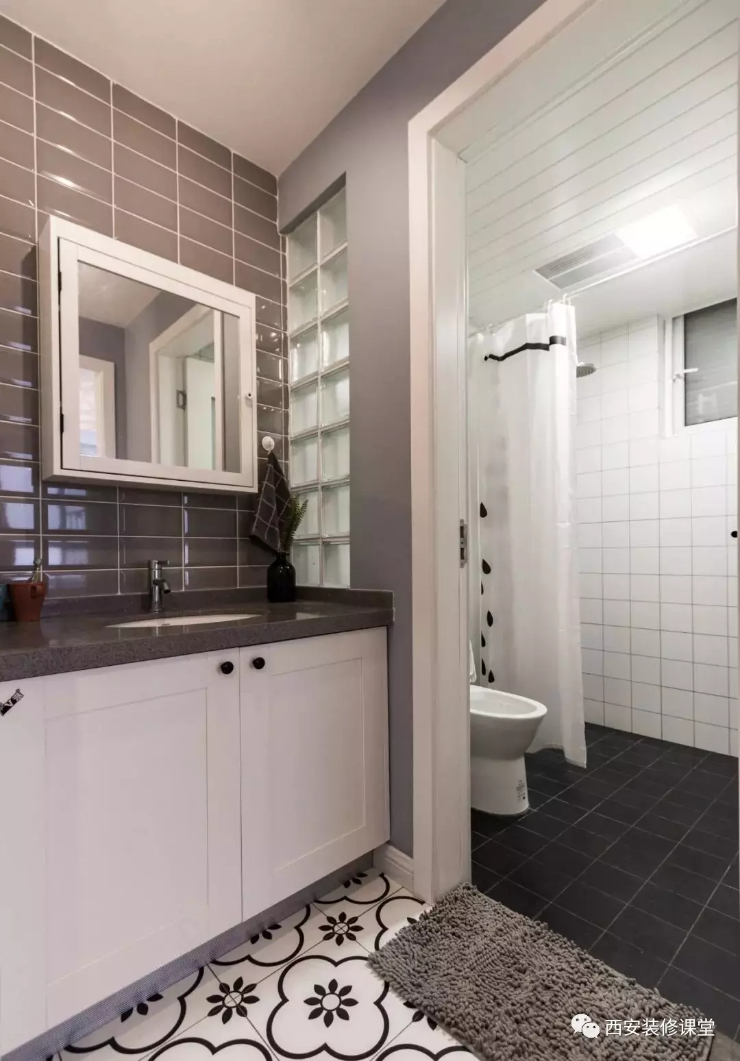 95平两室清新混搭,热水器挂玄关毁了家