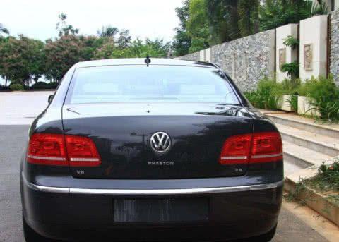 近期“20-30万欧系中型三厢车“动态汇总，都在这个专题里