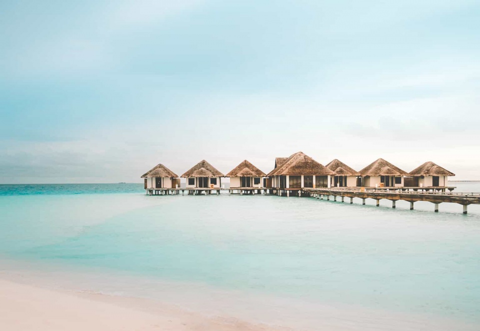 马尔代夫中国人很少去的小岛 绝美的海上木屋
