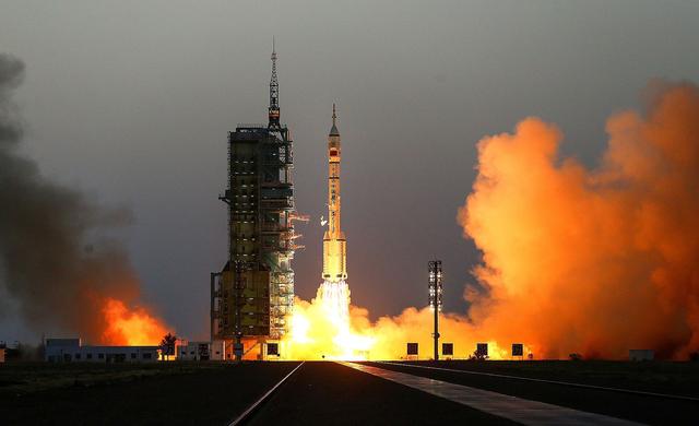 “中国飞天第一人”杨利伟，为什么只上了一次太空便再也不去了？