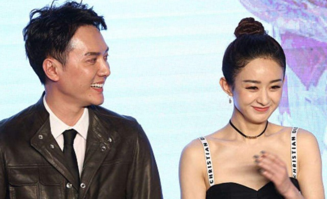 赵丽颖产后首现身,包裹严实接地气,这才是产后