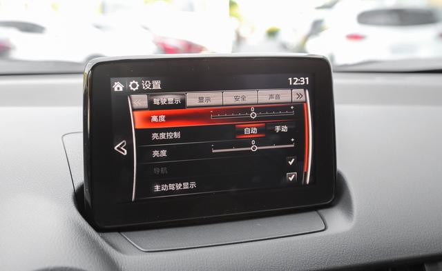 每公里5毛的纯进口SUV,标配6气囊,卖15万却叫好不叫座