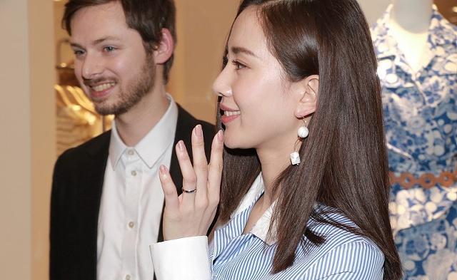 刘诗诗要退圈？高圆圆工作都停了？林俊杰地位？侯明昊资源？