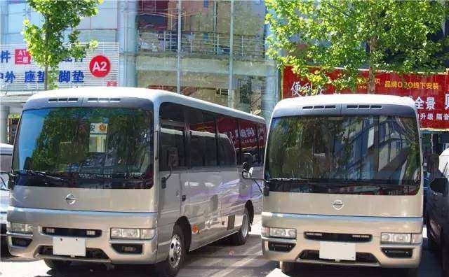 享受舒适生活，日产尼桑碧莲改装柚木地板