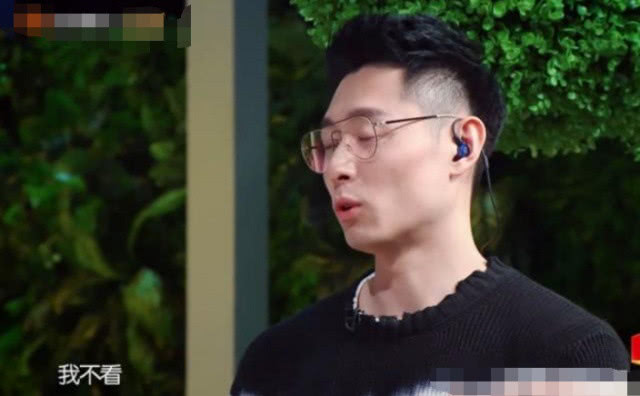 买超向张嘉倪求婚视频曝光,揭秘买超与张嘉倪