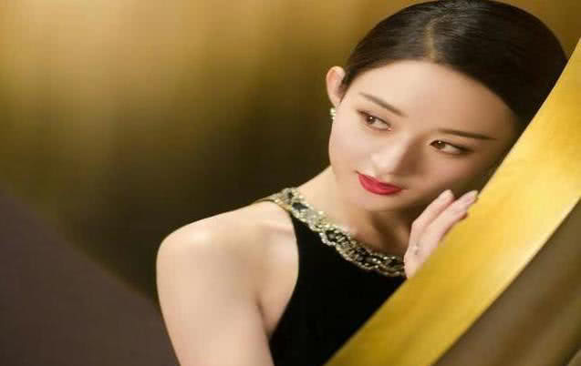 赵丽颖究竟怀孕几个月了?预产期是什么时候?