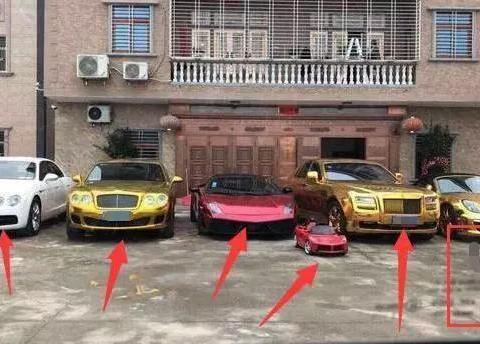 现在过年回老家,家门口成车展,奔驰还不算有档次?