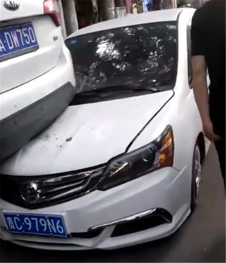 想知道“10-15万紧凑型车“近期资讯盘点，你想要的这里都有