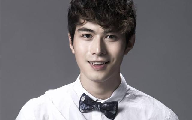 宋祖儿恋情?王宝强女友什么来头?杨超越整过