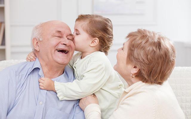 什么叫做真正的隔代亲 8JOp-hqqzpkv7293516.jpg