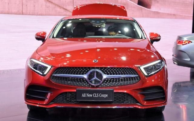 买得起66万"奔驰车,年收入最低要多少?看完答案