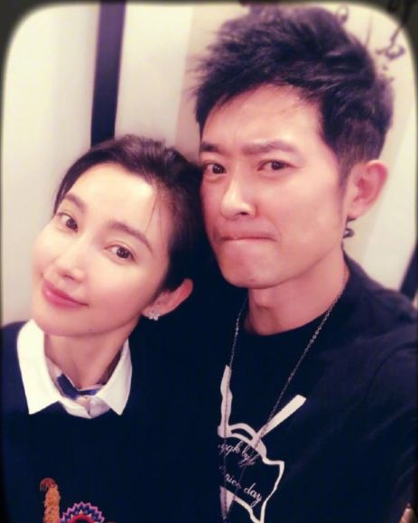 洁琼王思聪恋情?赵丽颖加盟李冰冰?潘玮柏李