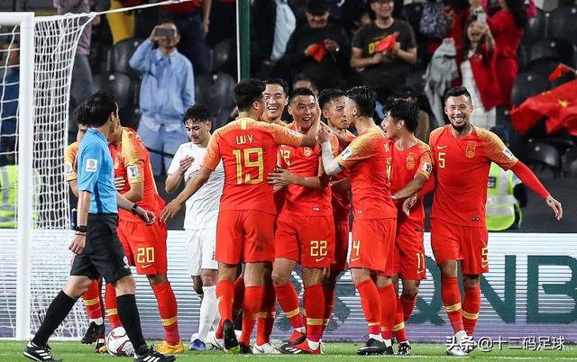 中国队VS韩国队,国足能否豪取三连胜?黄健翔