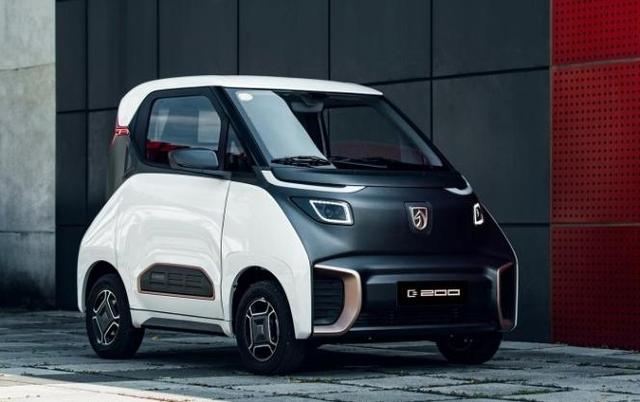 国产又一代步神器!比奔驰smart个性,续航达210km,仅售5万