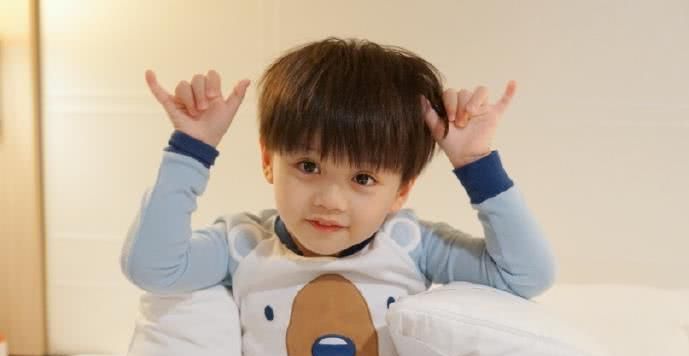 萌仔萌萌宅的金宝、肯尼、熙熙,除了综艺,私下