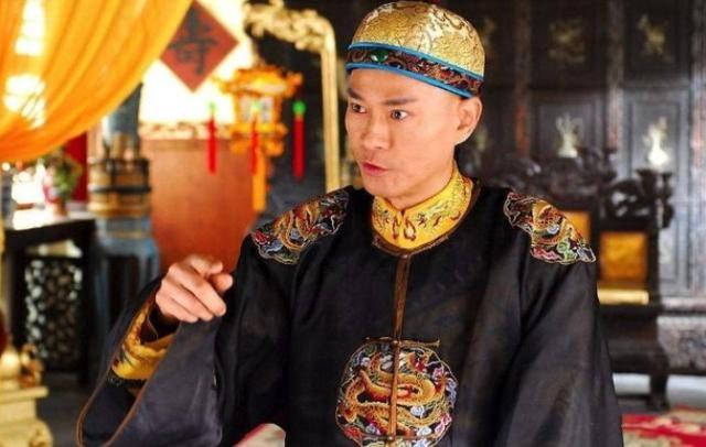 71岁郑少秋，早在32岁就已经“谢顶”，只为她一人公开摘过假发