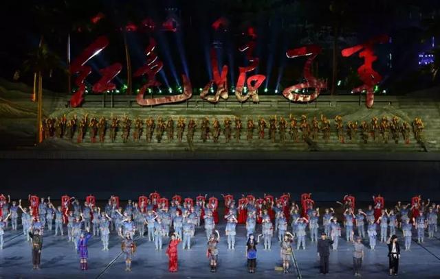 共有10家单位，荣获三亚第一批全域旅游，研学旅行实践教育基地