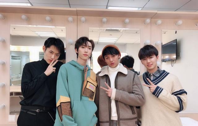 《创造营2019》高嘉朗晋级A班,赵磊失误被质疑故意放水?