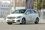 2019款奔驰B级B200 1.6T自动时尚型