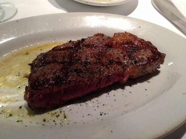 牛排煎几分钟就能吃,炖牛肉为啥要好几个小时