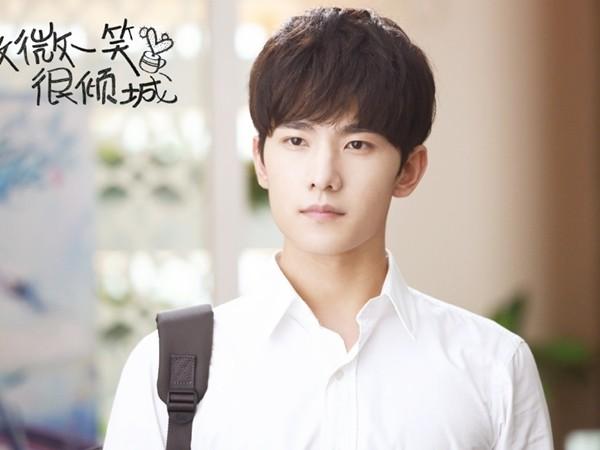 电视剧中的霸道总裁:钟汉良和杨洋深情,刘恺威