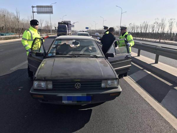 汽车一年两审了,想报废该怎么做?需要准备什么资料?