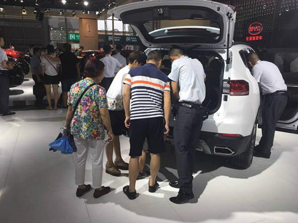 冲动是魔鬼！车展买车是便宜，但不注意这3点吃亏的还是自己