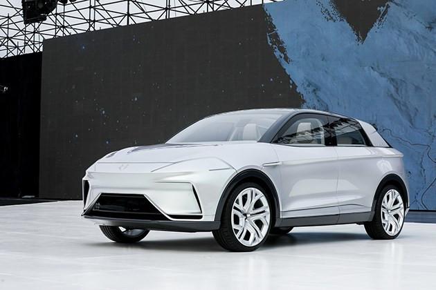 高智能的北极狐 ARCFOX ECF概念SUV国内亮相