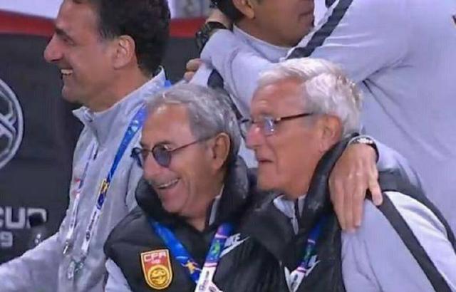 不被胜利冲昏头脑!国足教练组刺探韩国队比赛