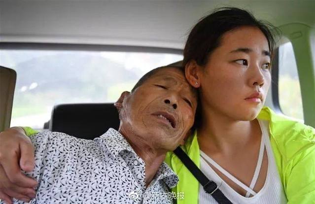 上海：儿童节举办亲子趣味迷你马拉松比赛