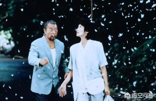 如何评价许鞍华导演？她的电影为什么总能给人以触动？