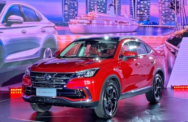 注定C位主角?CS85 COUPE开启长安汽车双序列时代!