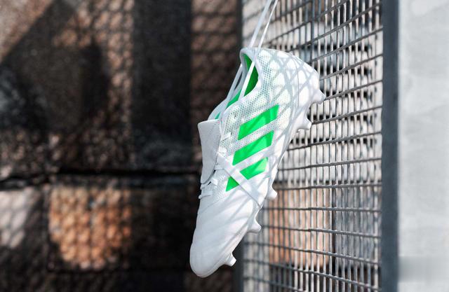 清爽宜人!近观Adidas Copa Gloro 19 “Virtuso Pack”足球鞋