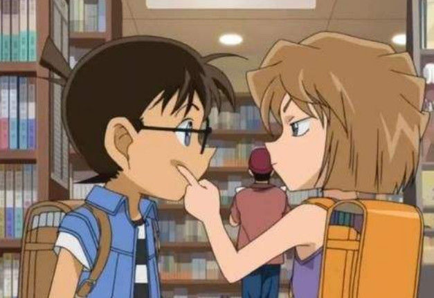 名侦探柯南小哀内衣_名侦探柯南小哀内衣衣(2)