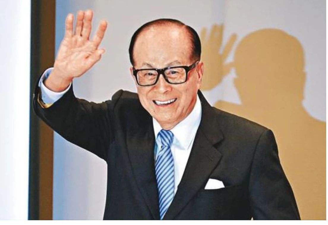 公摊面积首创者李嘉诚 这上面他净赚了万亿 说