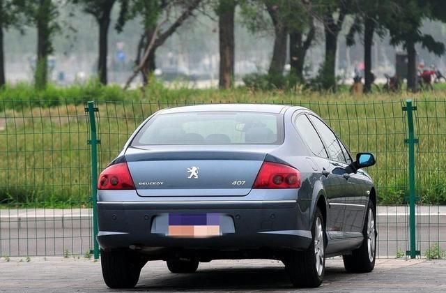 标致407这车不是爆款,质量可靠,表现优良