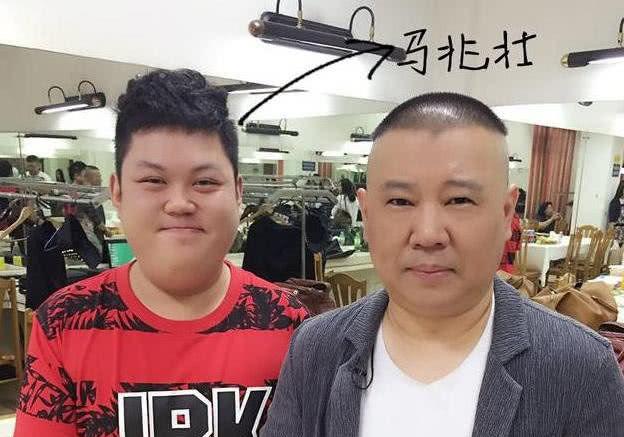 为什么郭德纲在节目中收的徒弟，大部分都不能进入德云家谱呢？