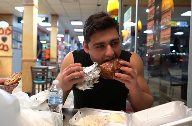 当体脂率14%肌肉男每餐下馆子 连吃30天会怎么样?
