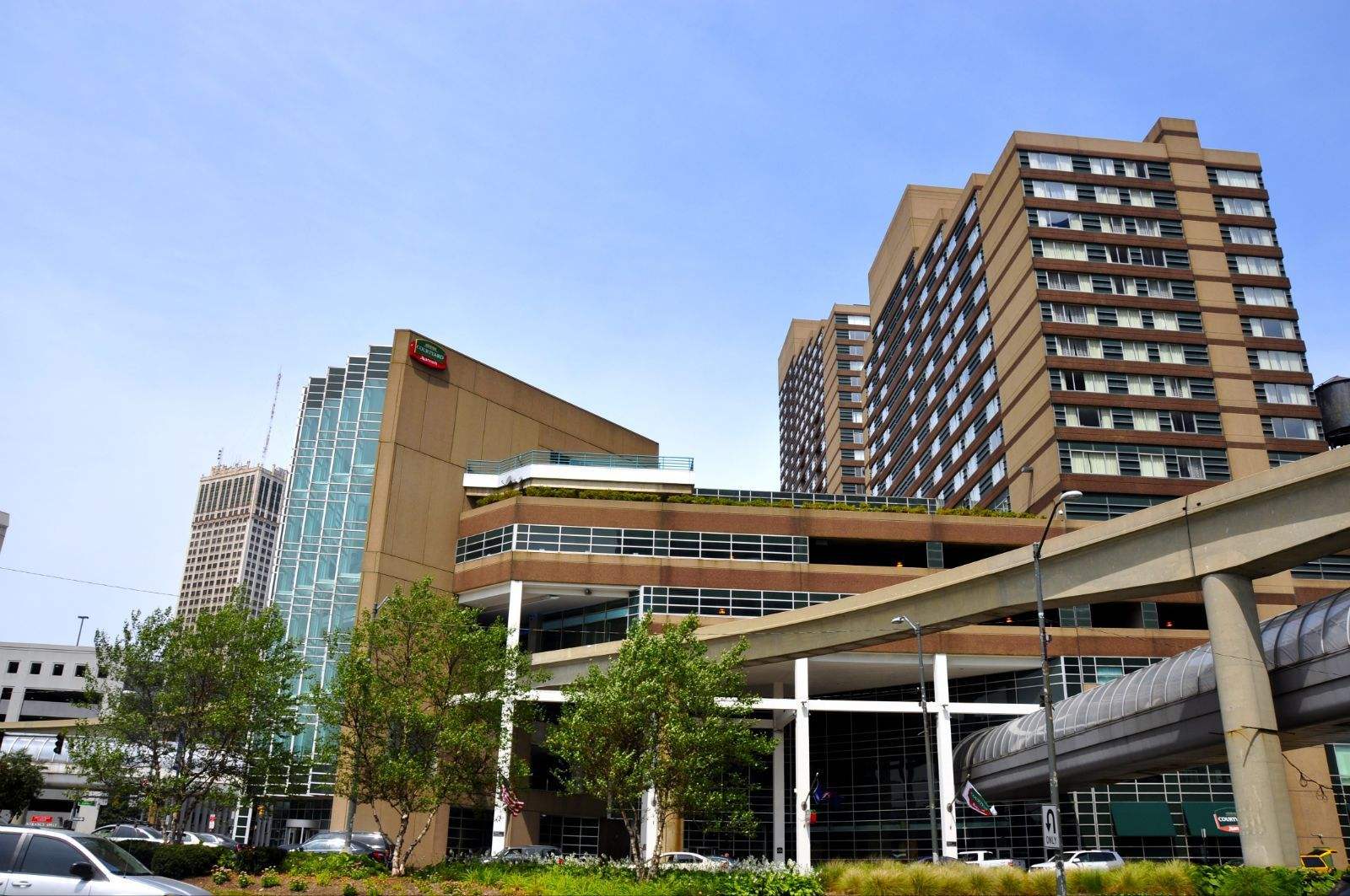 万的别墅,如今售价低至8块钱,却没什么人去购