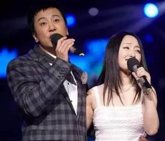 48岁杨钰莹终把自己嫁出去,老公原来是我们熟知的他